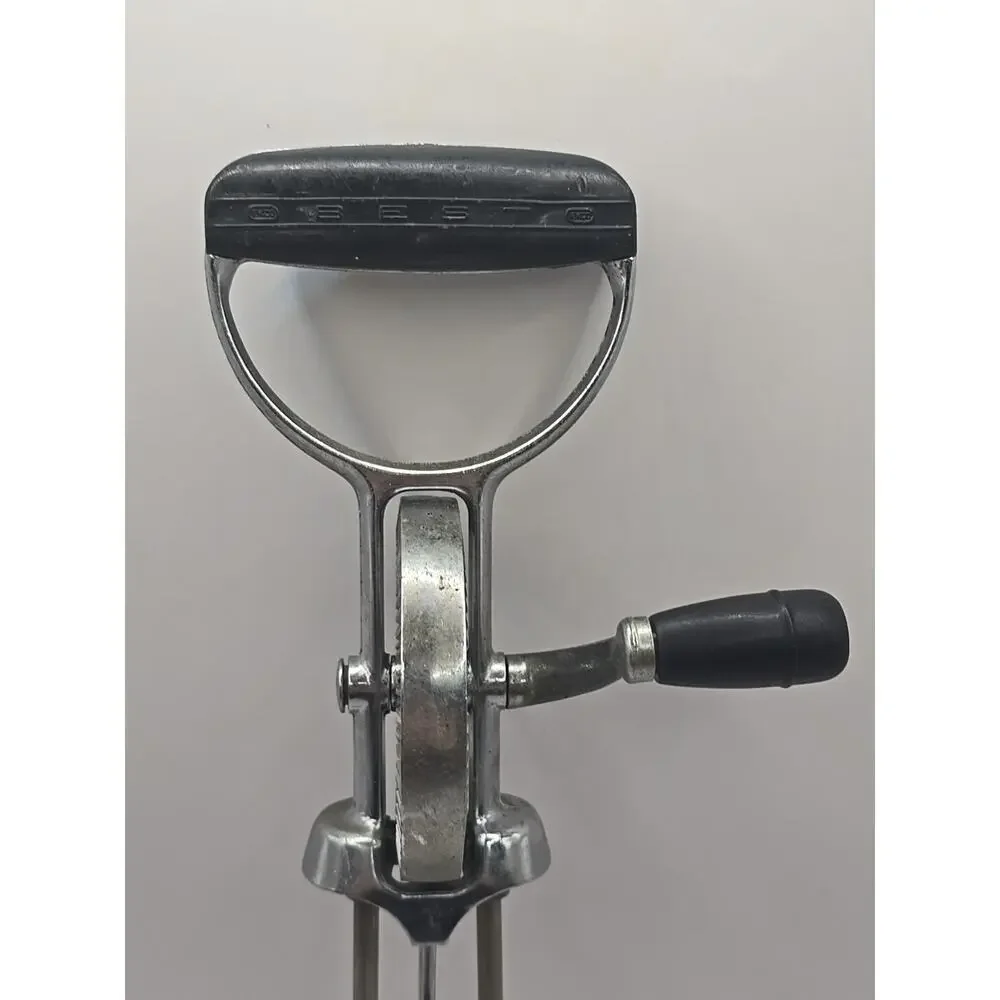 VINTAGE STAINLESS STEEL HAND MIXER‎ /EGG BEATER OBESTO MIXER